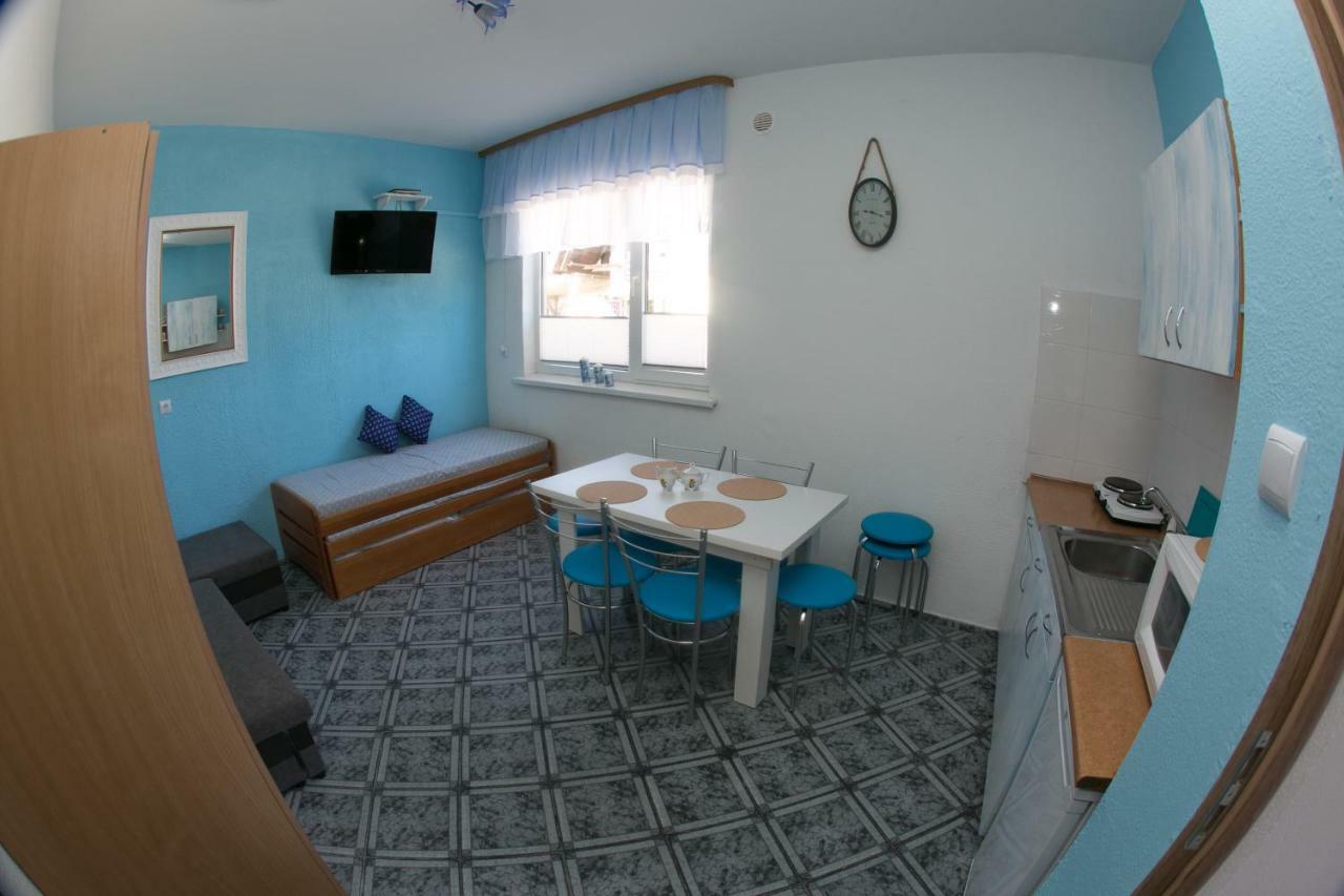 Studio-tani Apartment Rowy (Pomerania)